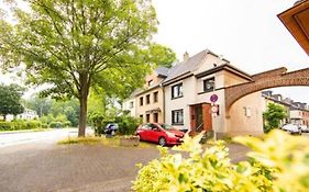 Brühl Mitte, neu renoviertes Haus